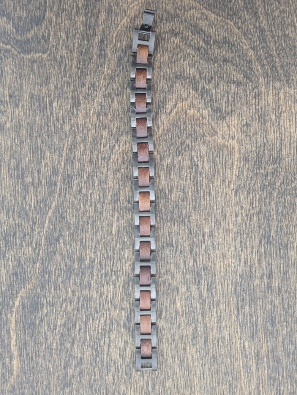 HOLZKERN • Walnut & Grey Acoustic Wood Bandlet Bracelet - Picture 3 of 13